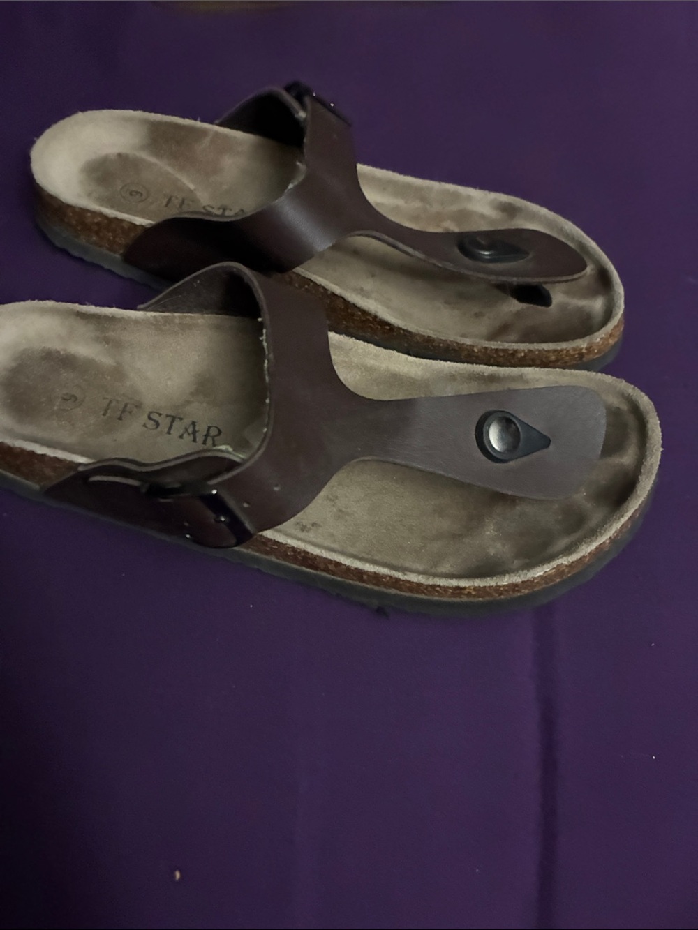 Women's Brown Toe-Post Comfort Sandals with Suede Footbed